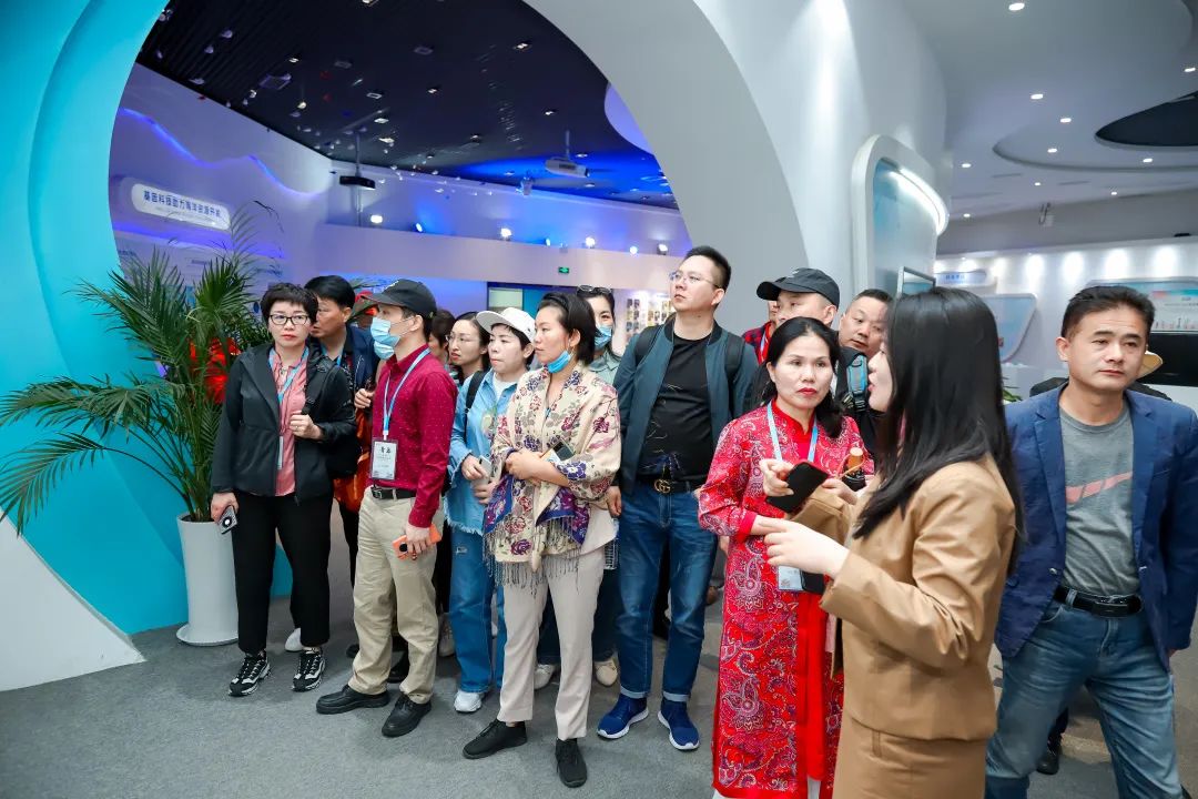 完美游学福利之“青岛时尚学习之旅”