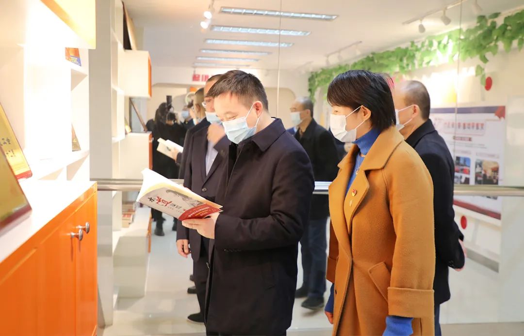 中共长沙市委常委、统战部部长何朝晖一行莅临绿之韵集团调研指导