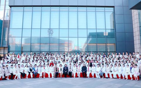 绿之韵劳嘉总裁出席2021湖南省女企业家协会年度大会