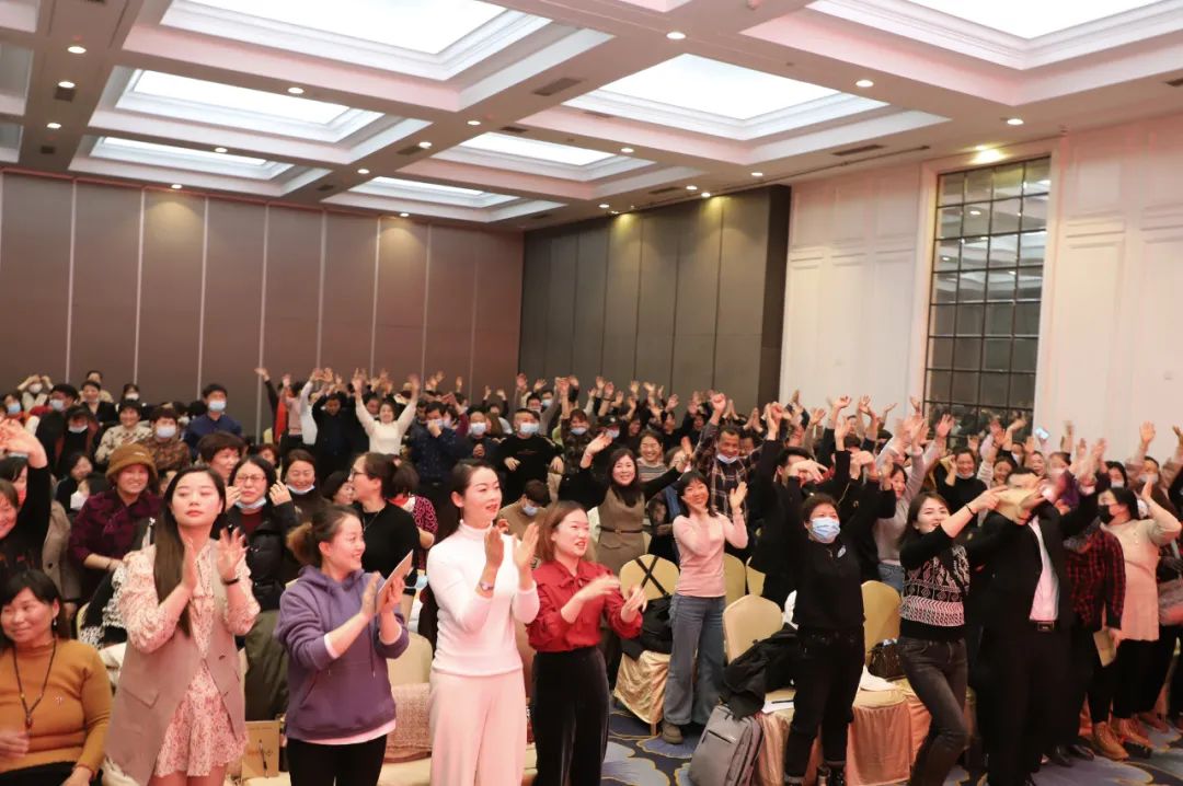 宇航人宇航商城新年精英启动会赋能进行中