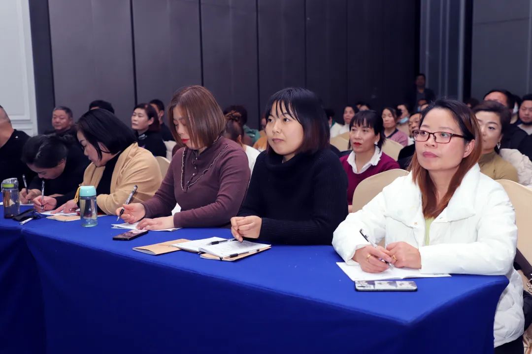 宇航人宇航商城新年精英启动会赋能进行中
