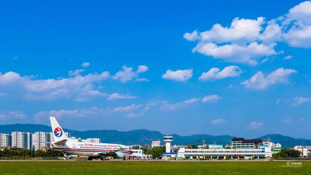 理想华莱 未来已来——理想华莱云南营销中心首场培训交流会，在思茅开启！