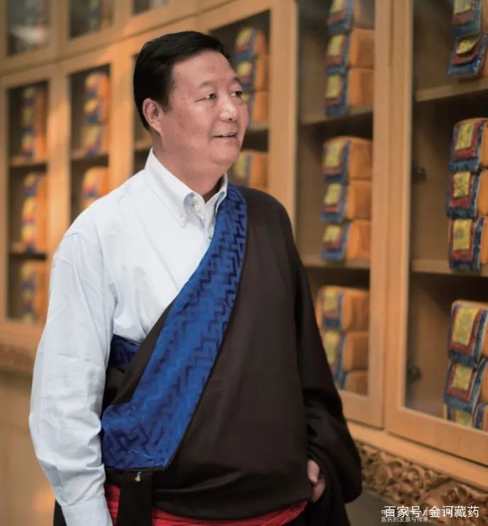 让藏医药走向全世界——专访金诃藏药创始人艾措千