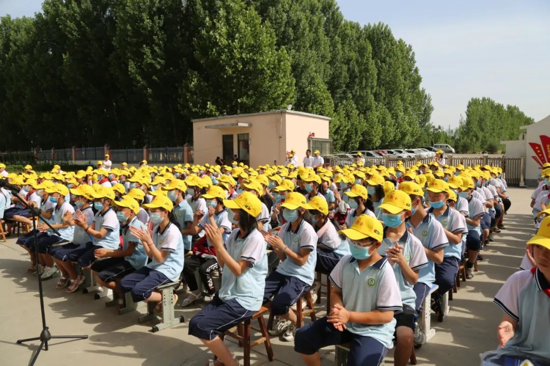 让爱延续——卫康党委公益活动走进孝爱古城小学