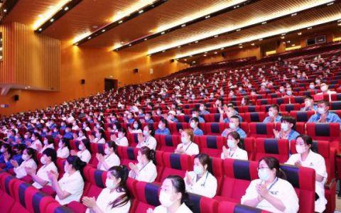 康婷生物企业精神：敢为人先、艰苦奋斗、善抓机遇、百折不挠