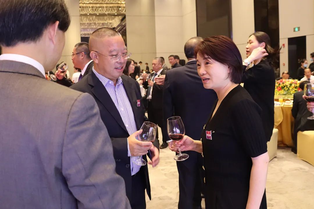 绿之韵胡国安董事长受邀出席香港特别行政区成立25周年庆祝晚宴