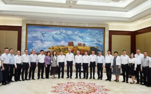 康美：甘肃省委书记、省人大常委会主任尹弘会见广药集团党委书记、董事长李楚源一行