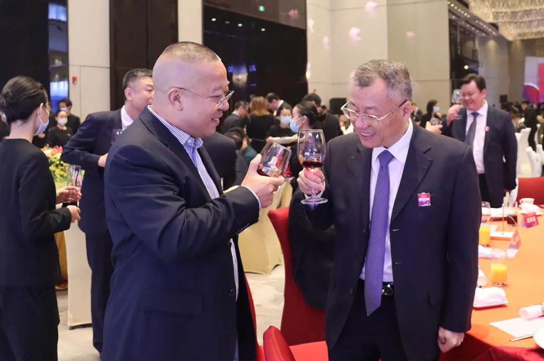 绿之韵胡国安董事长受邀出席香港特别行政区成立25周年庆祝晚宴