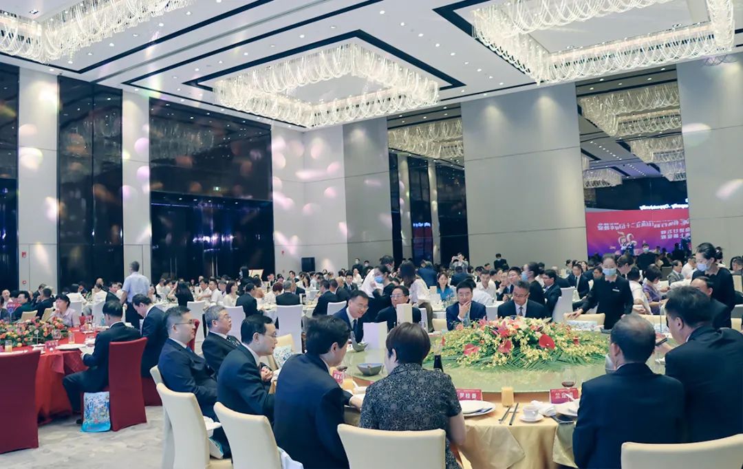 绿之韵胡国安董事长受邀出席香港特别行政区成立25周年庆祝晚宴