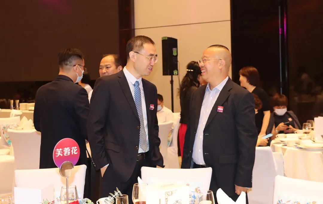 绿之韵胡国安董事长受邀出席香港特别行政区成立25周年庆祝晚宴