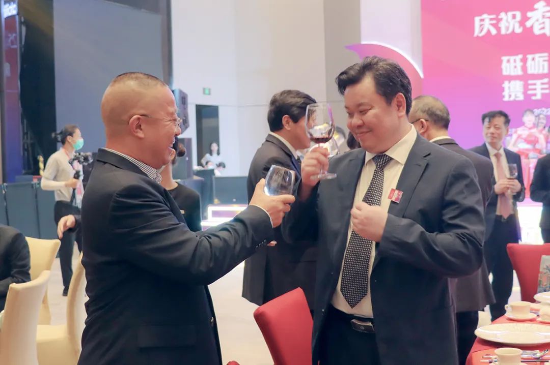绿之韵胡国安董事长受邀出席香港特别行政区成立25周年庆祝晚宴