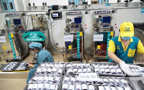 康美药业助力普宁市一线医务人员抗疫克难