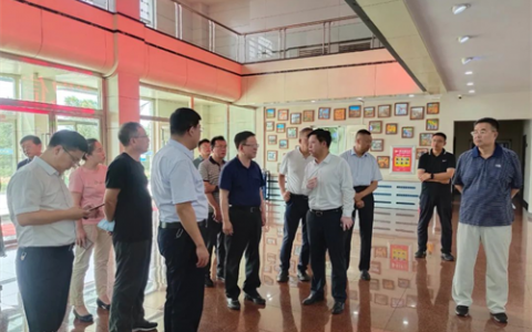 辽宁省政协副主席李晓安莅临宇航人参观指导