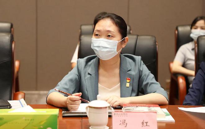 贵州省安顺市委书记杨昌鹏一行莅临绿之韵调研，胡国安携高管陪同