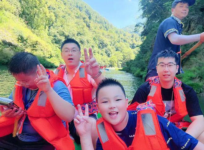 带着梦想去旅行 | 2022绿之韵市场精英张家界旅游研讨会圆满收官