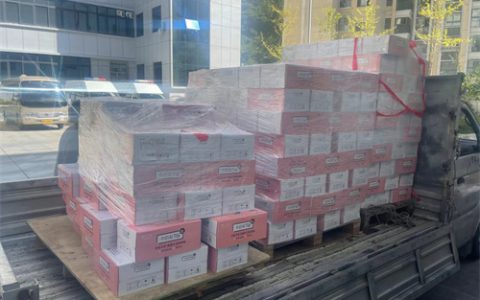 持续关注四川灾情，三生（中国）慰问四川甘孜州公安干警