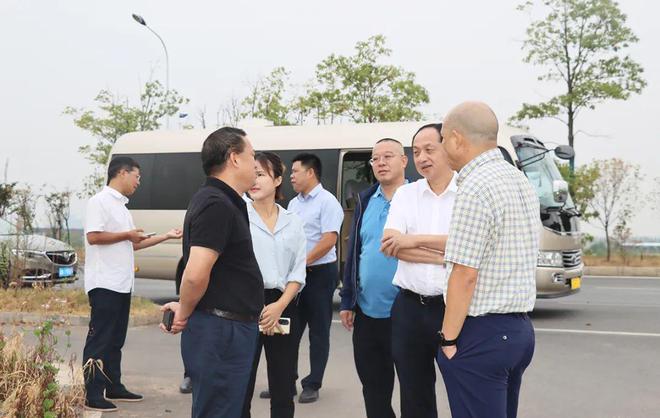 绿之韵胡国安陪同市人大常委会副主任李平一行赴浏阳调研农业农村工作