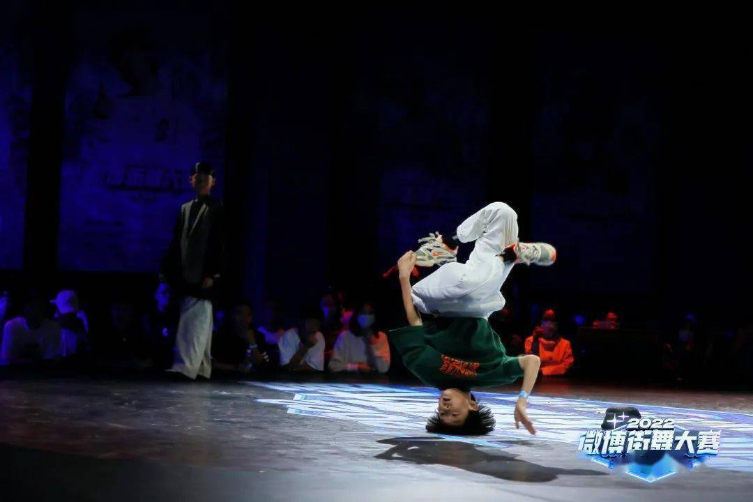 无限极乐姿乐言&立迈健携手新浪体育助力中国新生代街舞力量