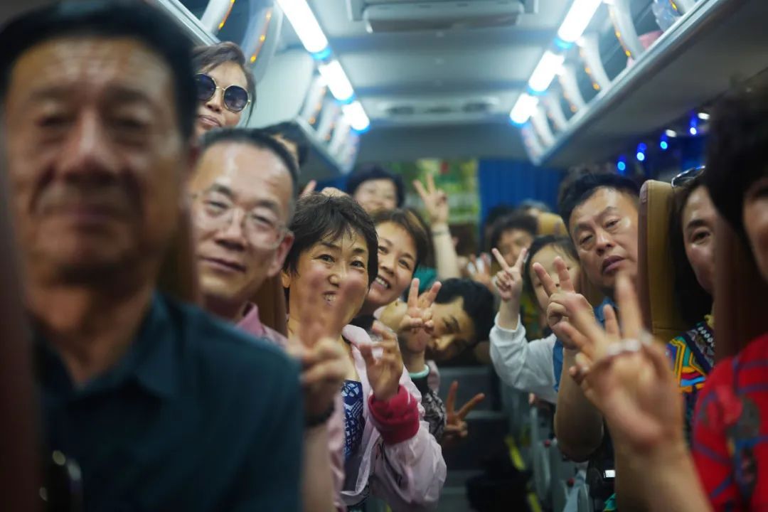 太阳神晟虹家园云南西双版纳旅游研讨会圆满结束