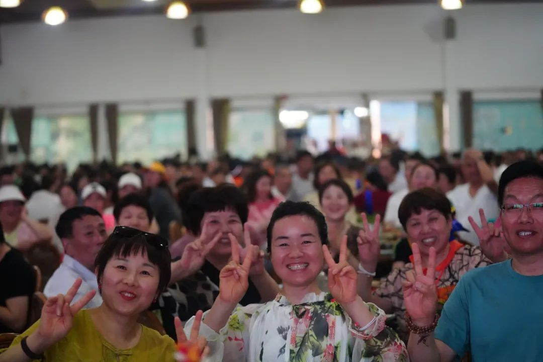 太阳神晟虹家园云南西双版纳旅游研讨会圆满结束