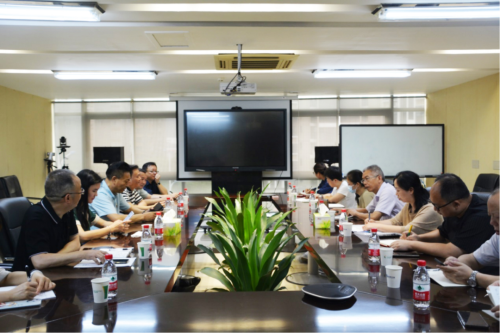 湖南省市局领导、中医药大学专家到炎帝调研