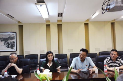 湖南省市局领导、中医药大学专家到炎帝调研