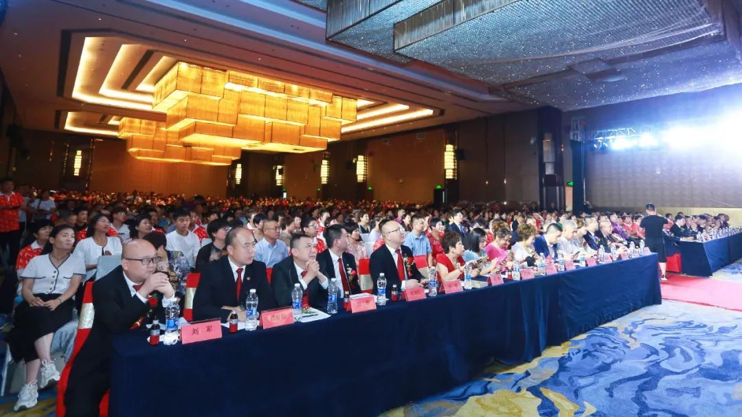 太阳神云泰尔一周年总结表彰大会（北方区）圆满结束