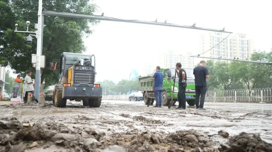 北京暴雨致洪涝灾害，宝健捐赠10000件救援物资送达重灾区