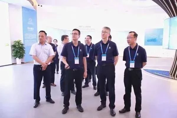 广药集团党委副书记、副董事长、总经理杨军调研康美药业在亳司属企业