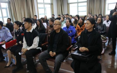 “学习贯彻中国工会十八大、青海工会十五大精神”宣讲团走进金诃藏药