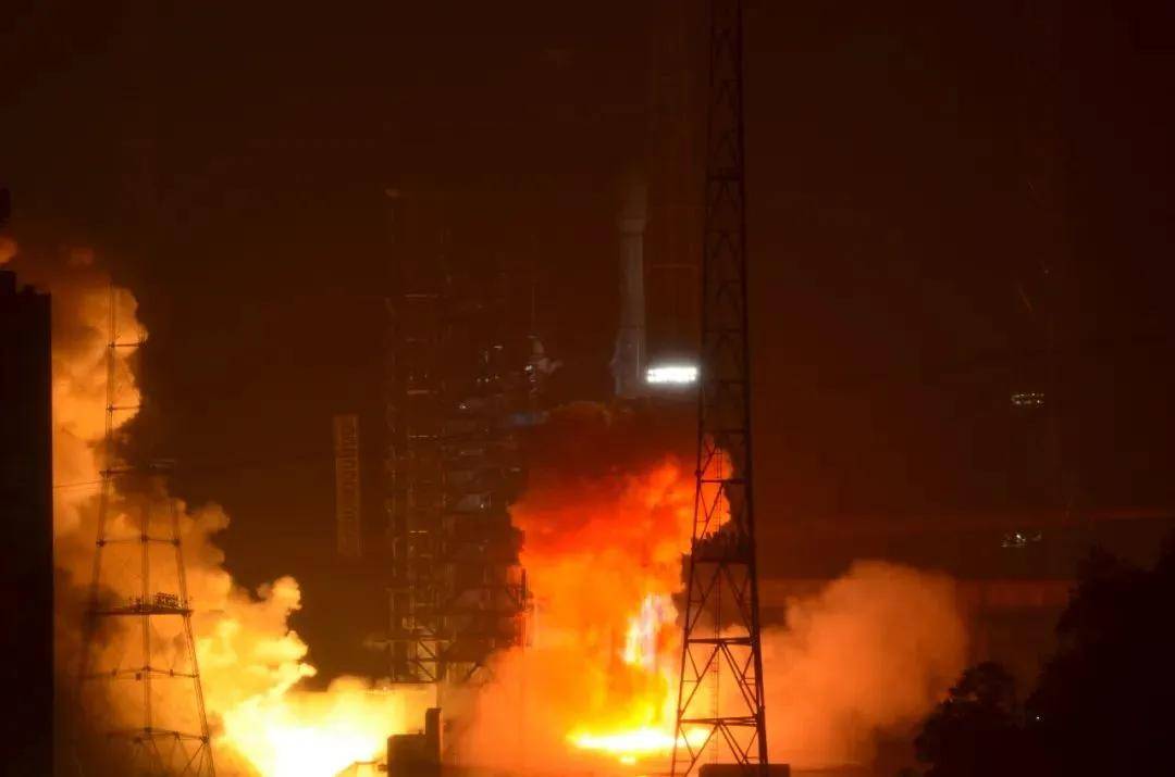 东方红：探索星辰，逐梦太空 | 第九个“中国航天日” 我们在武汉等你