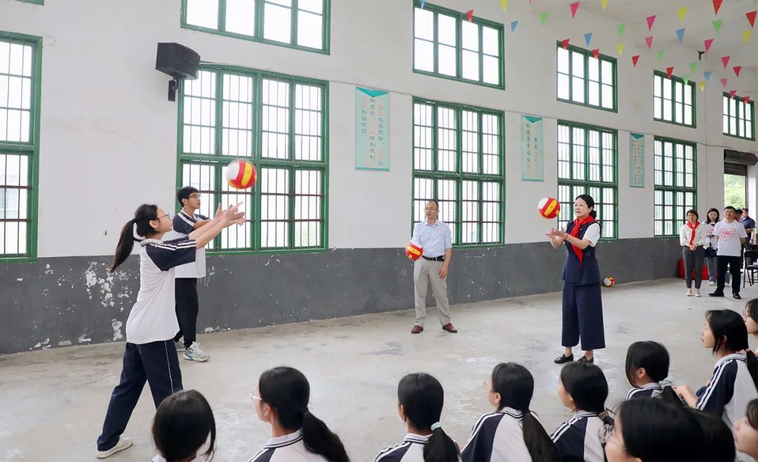 2024年“绿韵圆梦”助学行动走进浏阳扬眉中学
