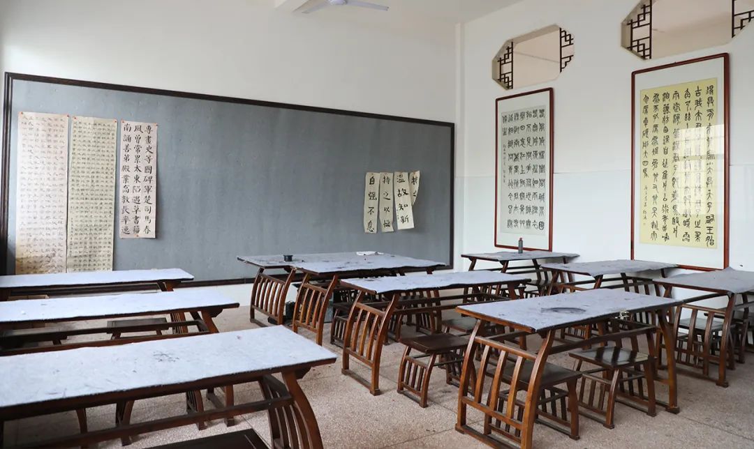 2024年“绿韵圆梦”助学行动走进浏阳扬眉中学
