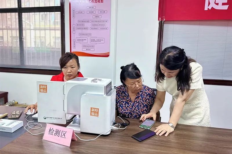 聚焦健康，做好服务——新时代陕西健康中国志愿服务志愿者在行动