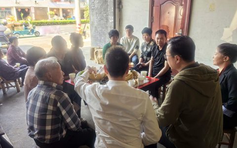 新时代浙江联合流动党支部开展“重阳敬老情 温暖老人心”慰问老党员活动