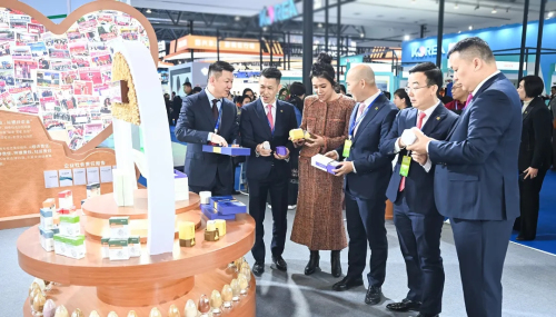 美罗国际集团出席第三届世界中医药科技大会