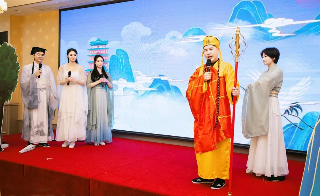 绿之韵集团2024年终总结表彰暨新春团拜会圆满举行