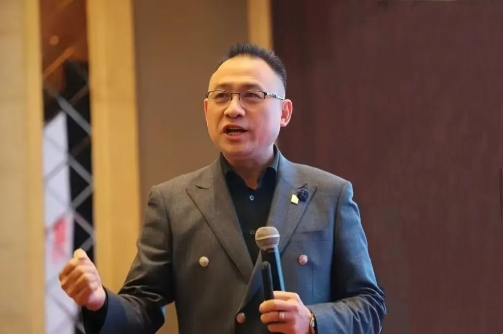 绿之韵数字化 | “数字领航 韵动市场”高阶领导人特训营火热开训