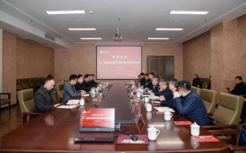 益阳市人大常委会党组书记、主任刘泽友一行莅临理想华莱调研