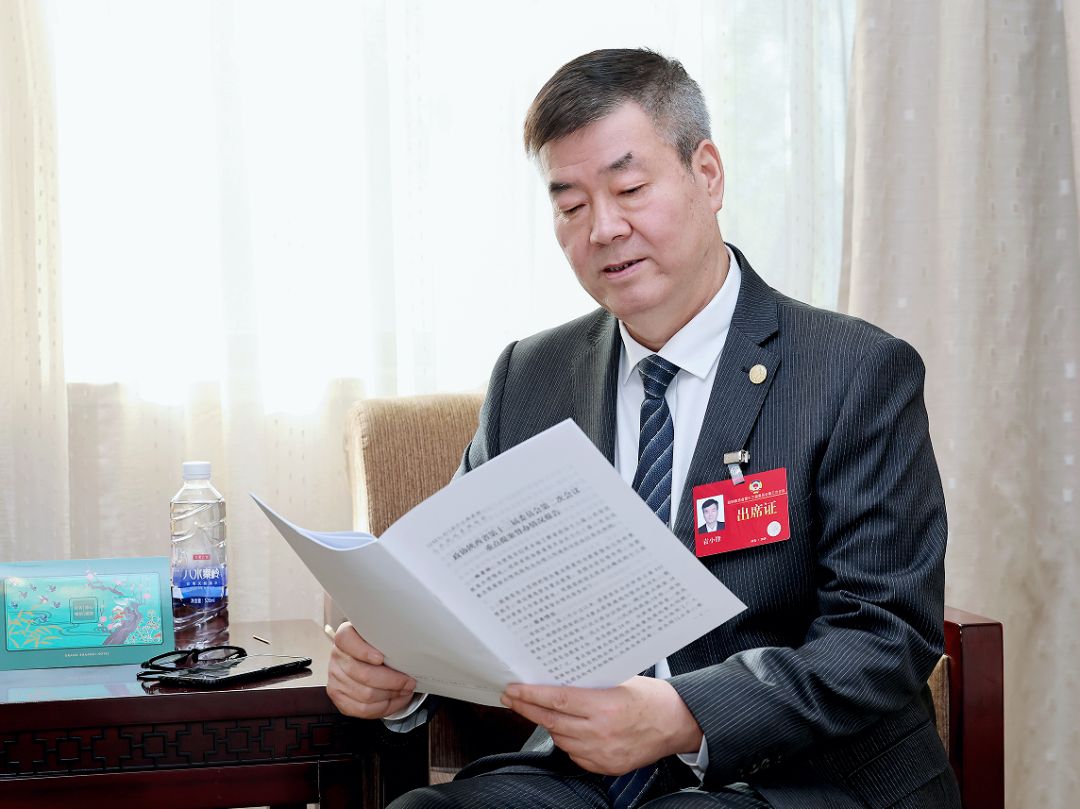 三八妇乐袁晓峰荣获陕西省政协2024年度委员读书活动先进个人称号