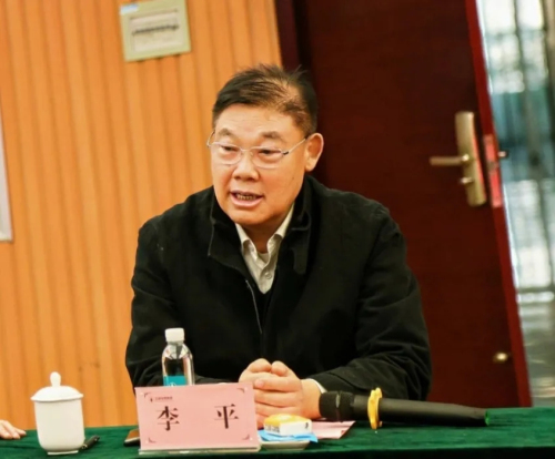 青岛市民营经济商业联合会执行会长考察卫康