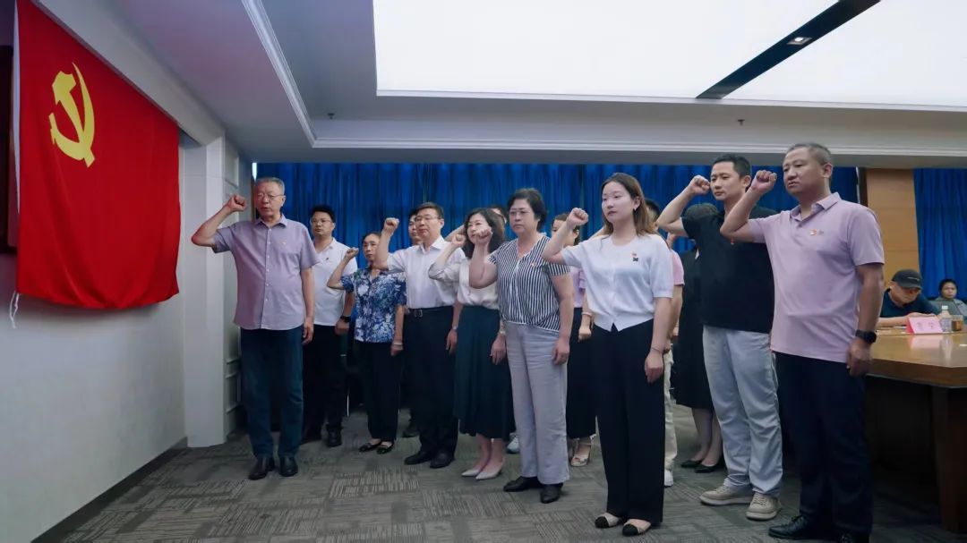 三八妇乐2025张家界3000人旅游，传递了哪些信息？你看懂了吗？