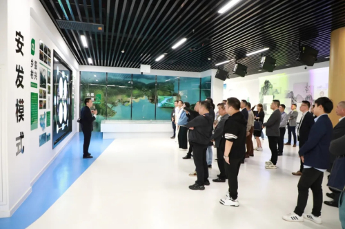 海外闽籍华商“一带一路”研修班侨领走进安发