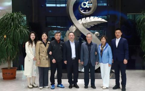 《百年巨匠》主创团队贵宾一行到安发生物调研