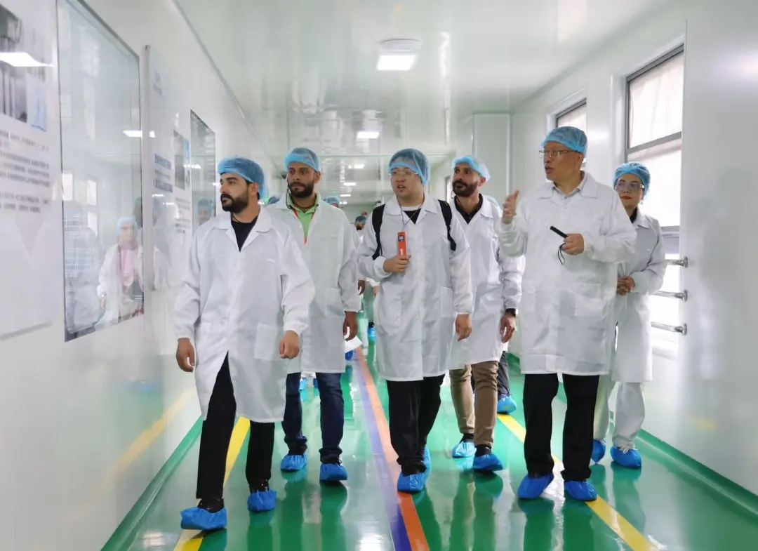 商务部国际商务官员一行参访福瑞达生物股份