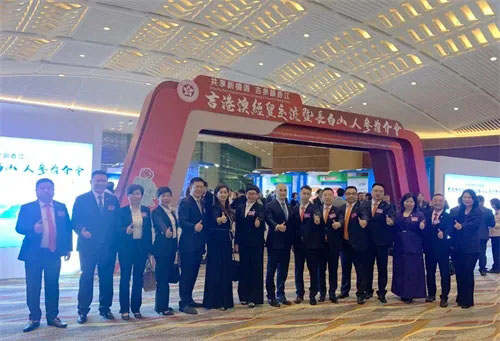 美罗召开经销商市场咨询委员代表工作会议