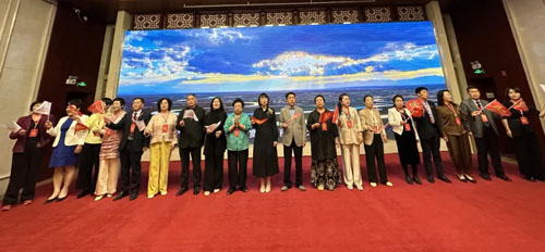 奋楫再出发 新时代三十周年宣讲会走进太原
