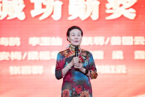 炎帝生物二十周年庆典暨表彰大会盛大举行