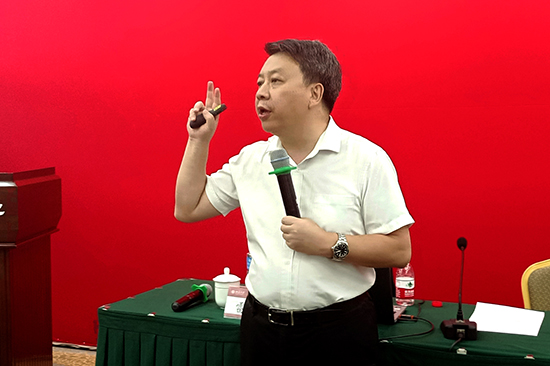 雷少华.jpg