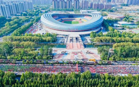东阿阿胶•2025年聊城半程马拉松活力开跑